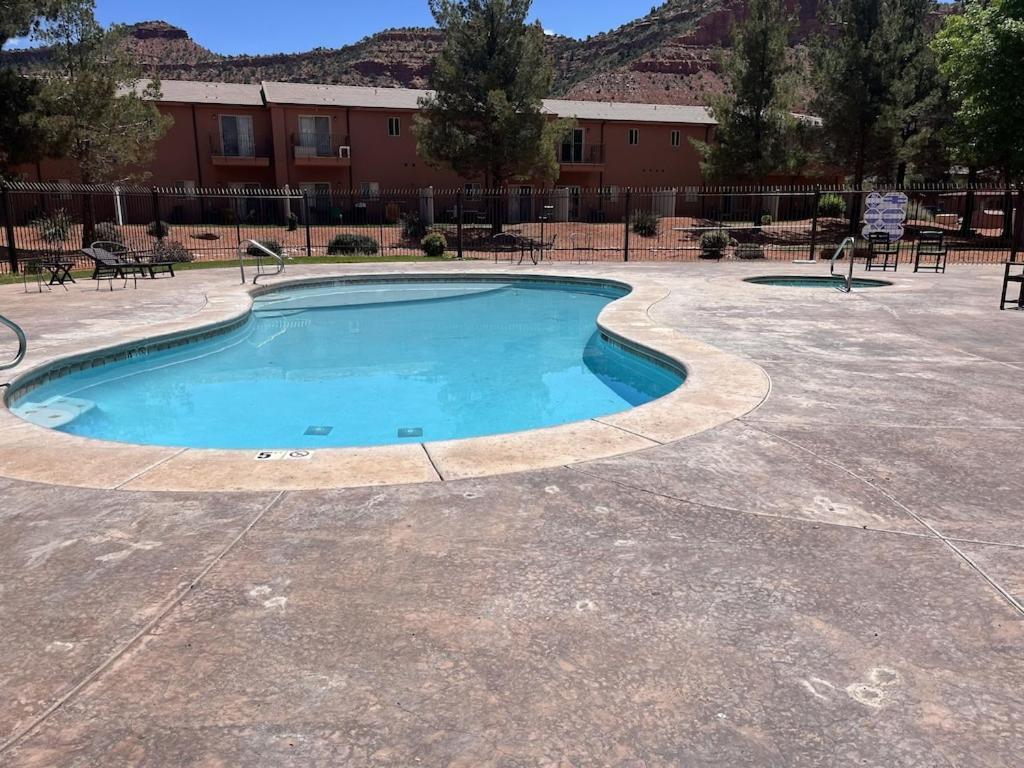 3Br / 2Ba Townhome With Pool, Patio, Wifi, Washer/Dryer Kanab Eksteriør bilde